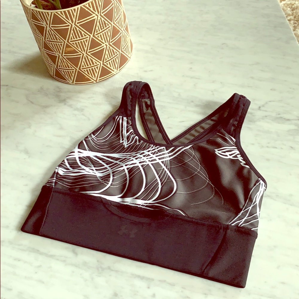 New Under Armour Compression Sports Bra - Size S